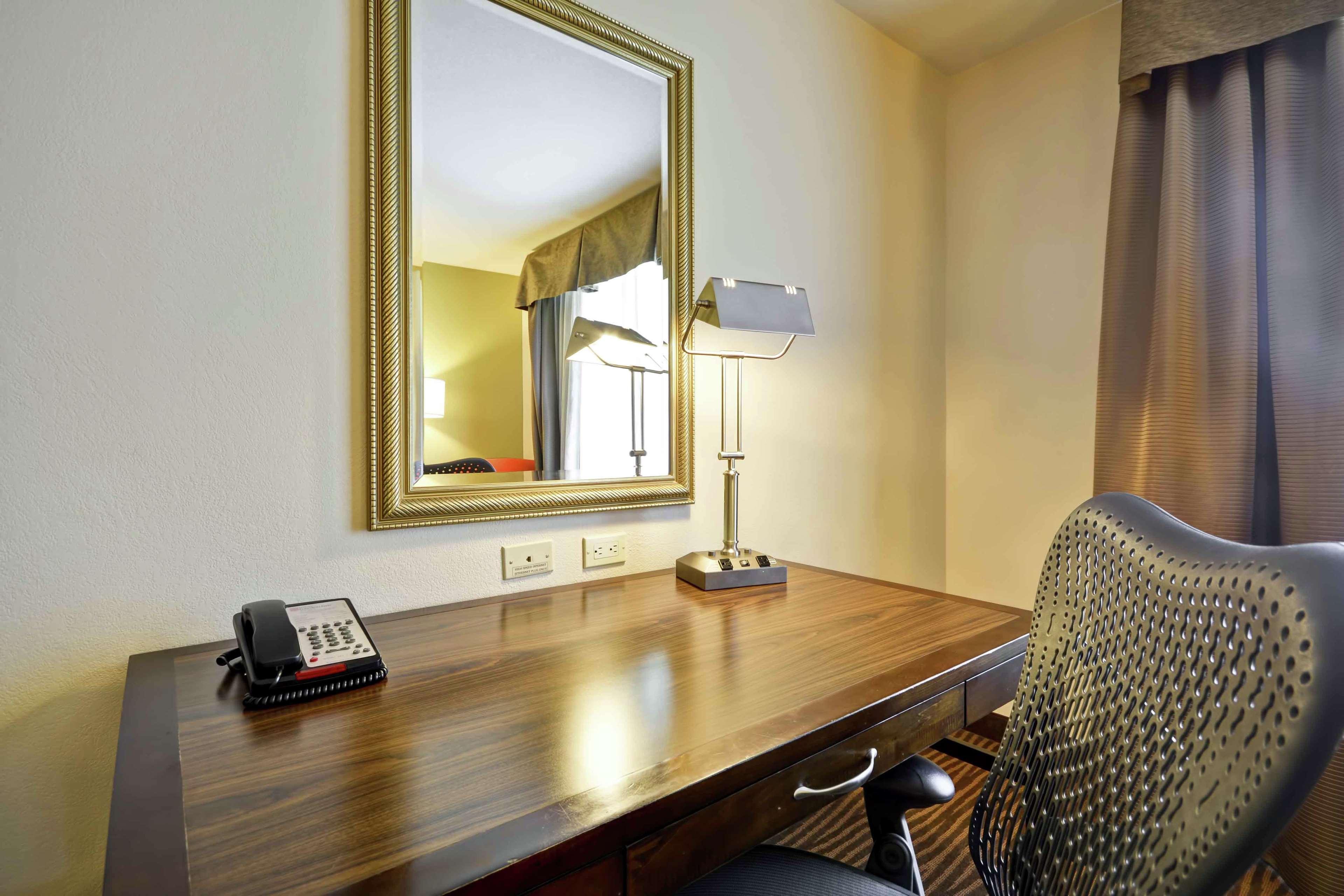 Hilton Garden Inn Fort Myers Dış mekan fotoğraf