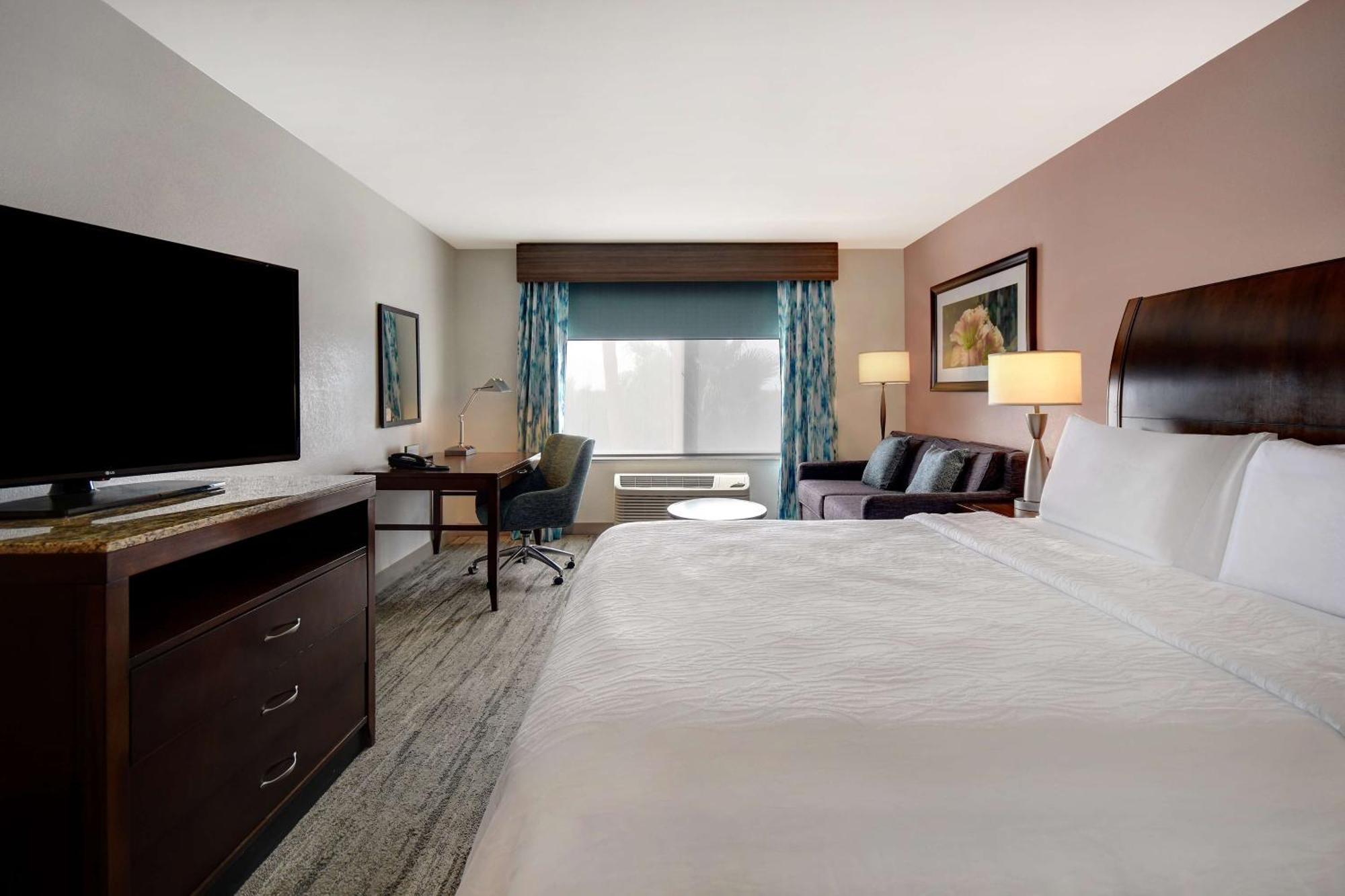 Hilton Garden Inn Fort Myers Dış mekan fotoğraf